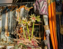 A Current Affair: Pop Up Vintage Marketplace in Los Angeles | Spring 2026 Top Organizer